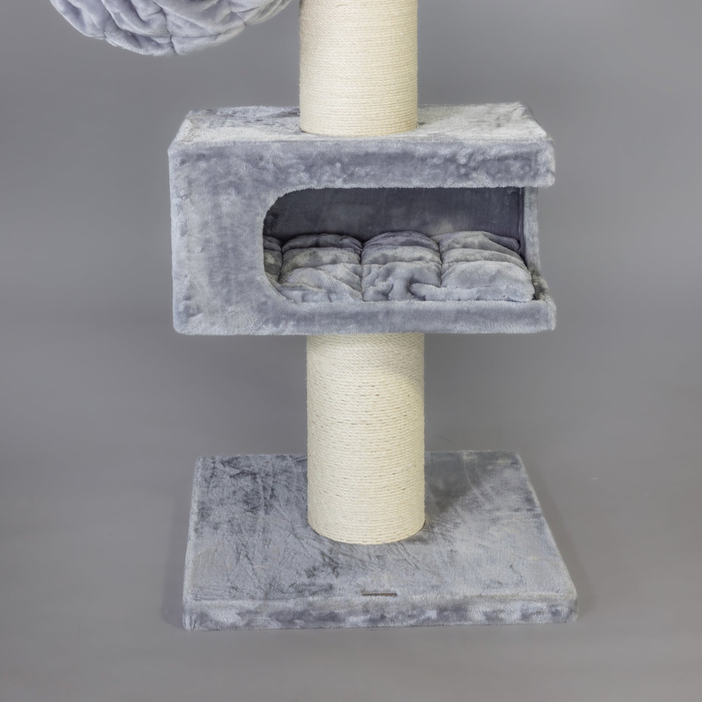 Cat Scratcher Royalty Retreat Blackline (Light Grey)