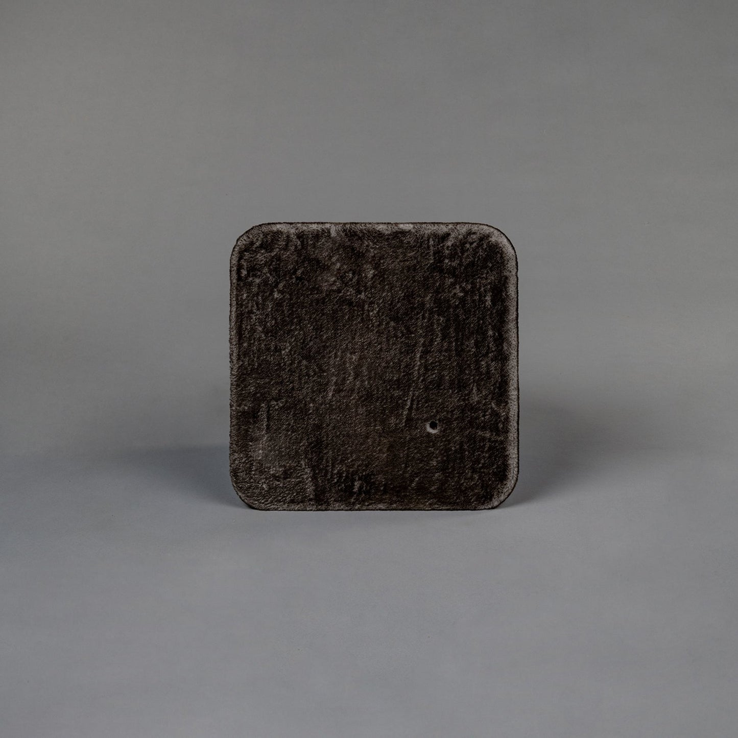 Middenplateau Taupekleurig, Kilimandjaro & Cat Penthouse 36 x 36 cm
