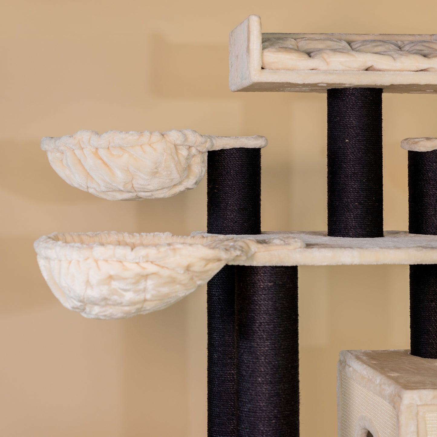 Cat Tree Cat Paradise Blackline Plus (Cream)