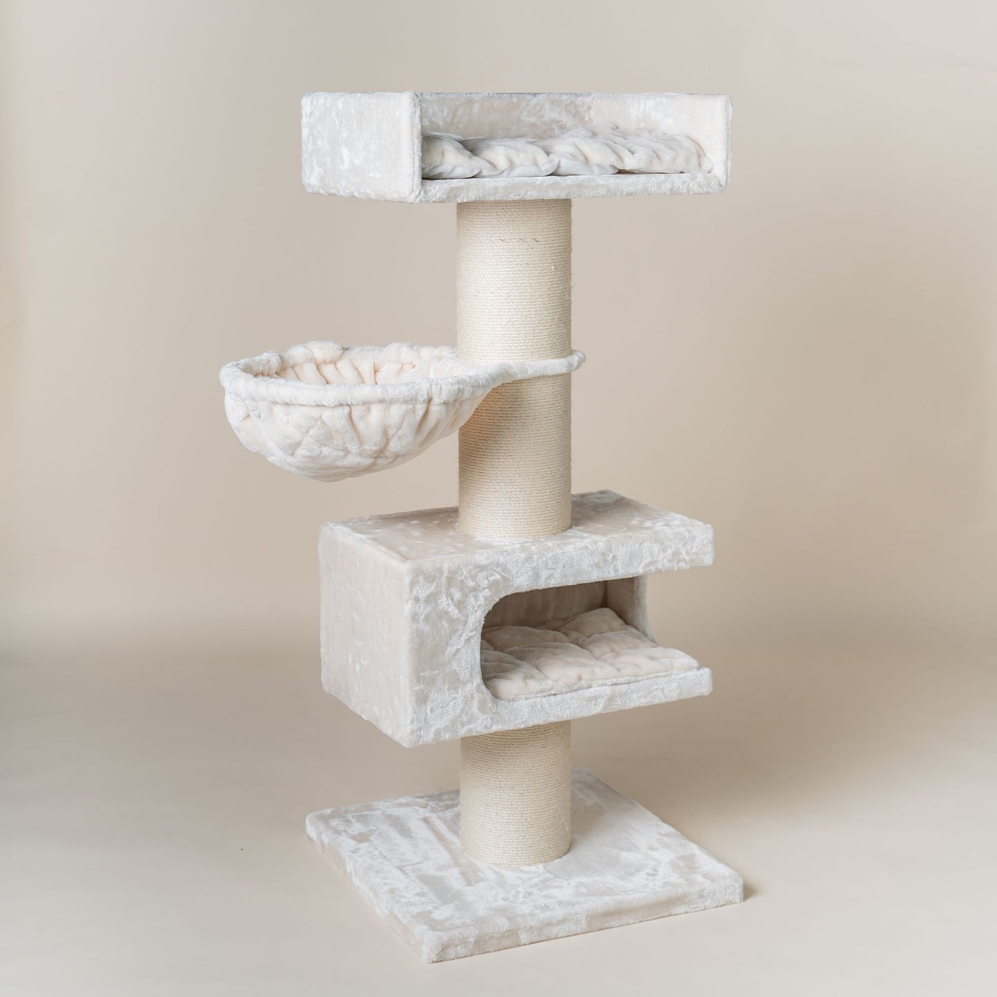 Cat Scratcher Royalty Retreat (Beige)