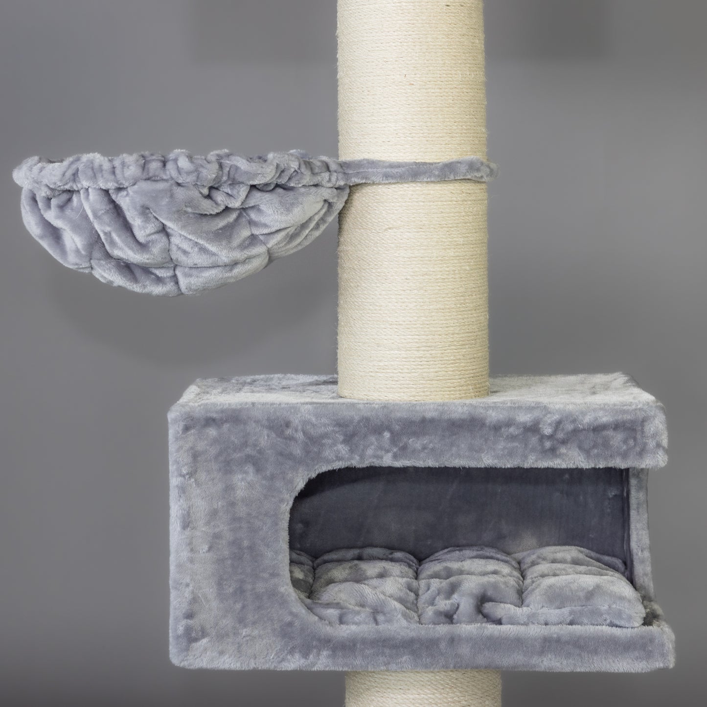 Cat Scratcher Royalty Retreat Blackline (Light Grey)