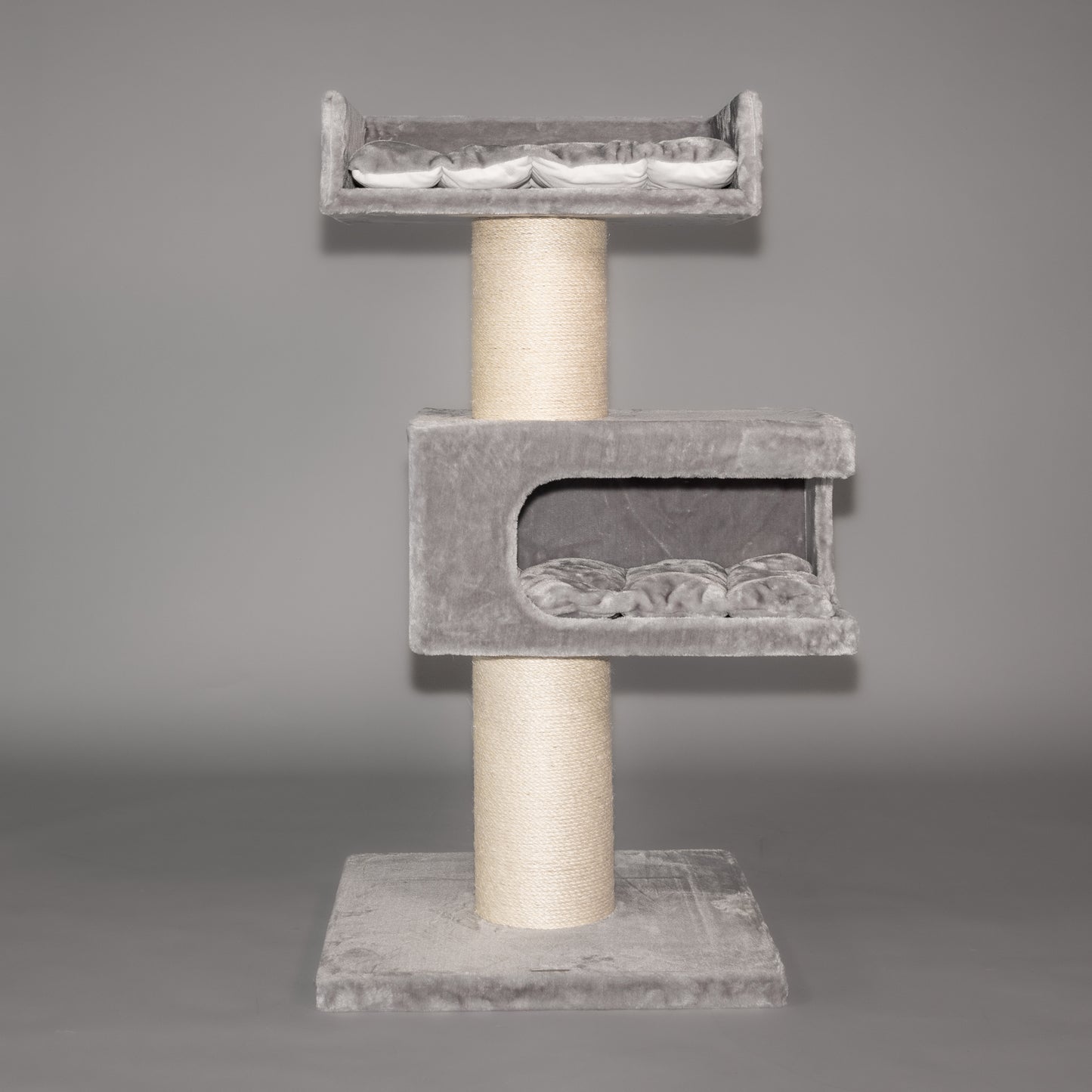 Cat Scratcher Maine Coon Lounge Retreat (Light Grey)