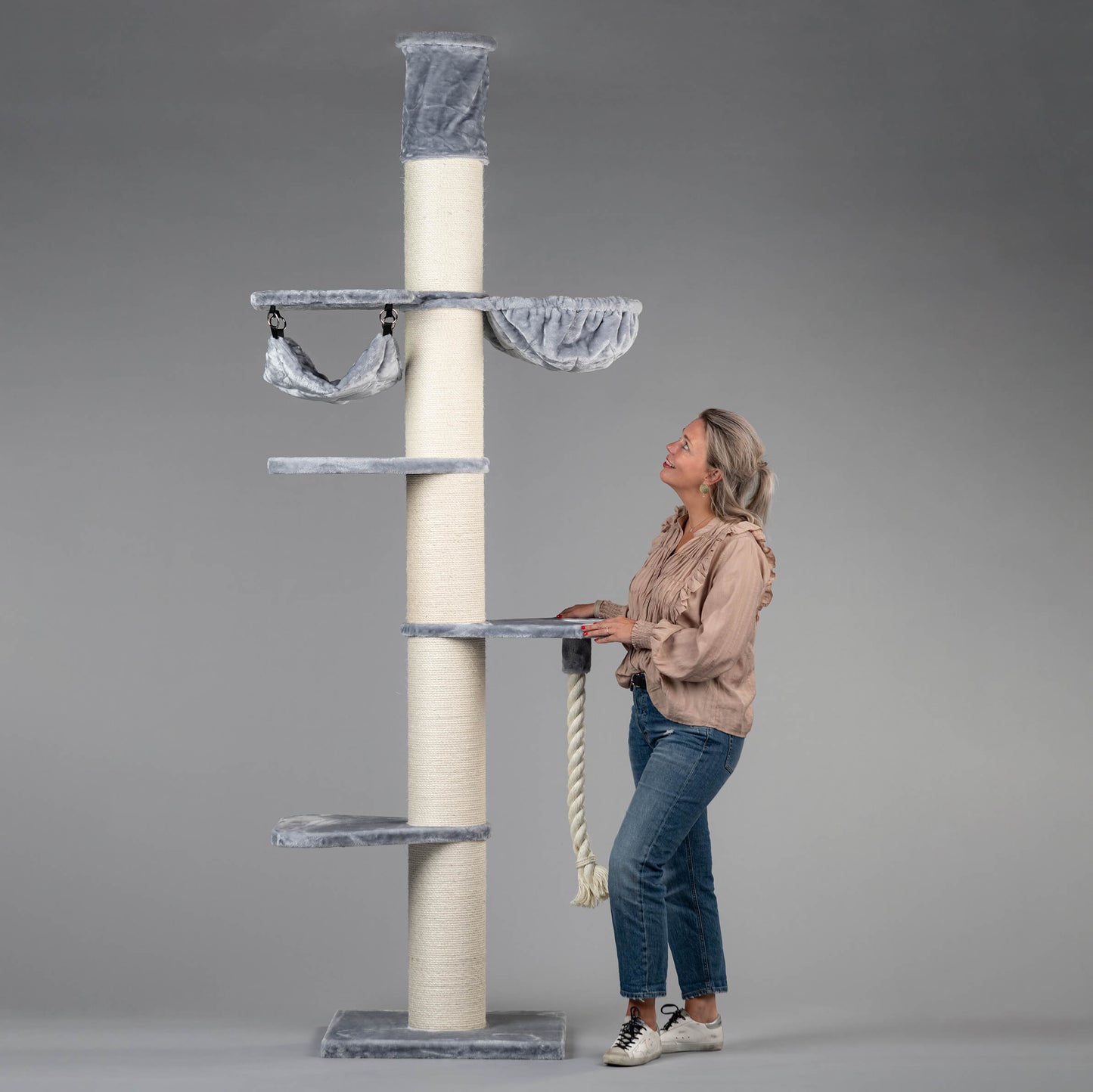 Krabpaal Maine Coon Tower Crown (Lichtgrijs)