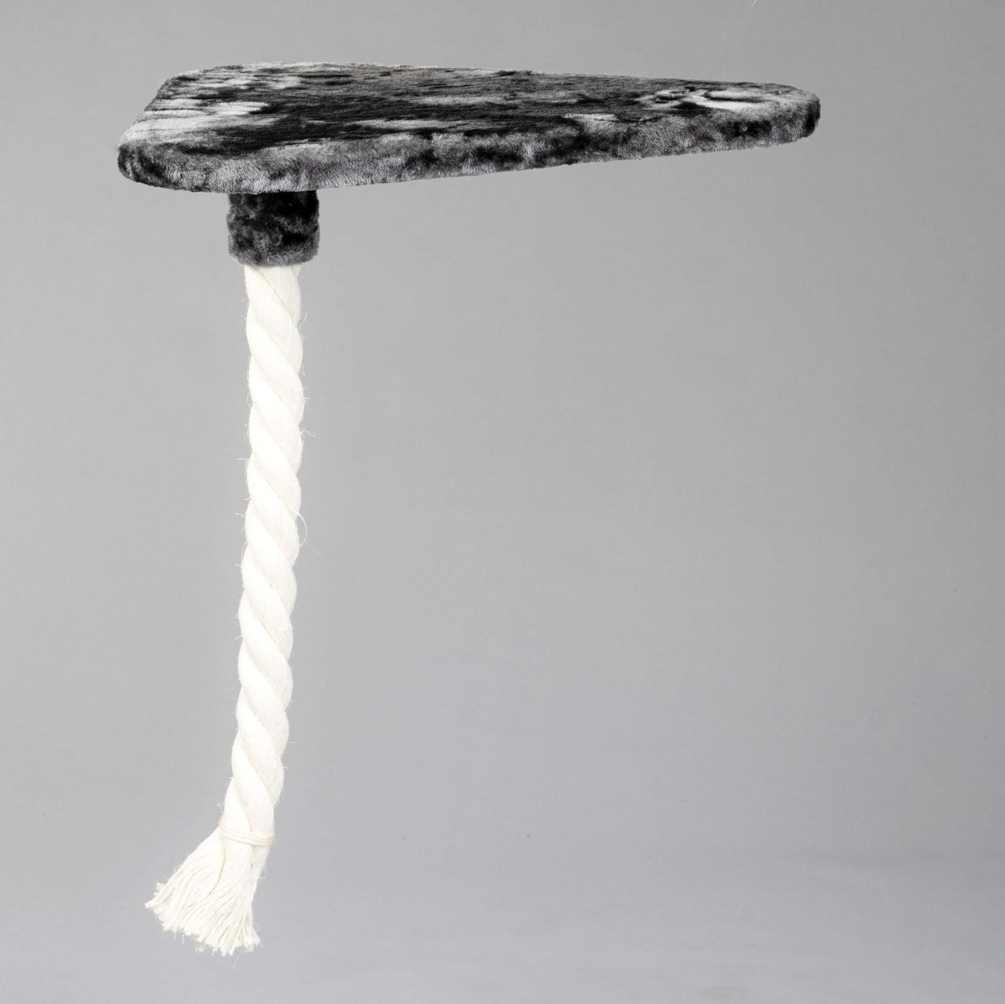Grote, donkergrijze kleurige Ligplaats Step met Speeltouw Driehoekig (voor 12, 15 of 20 cm palen)