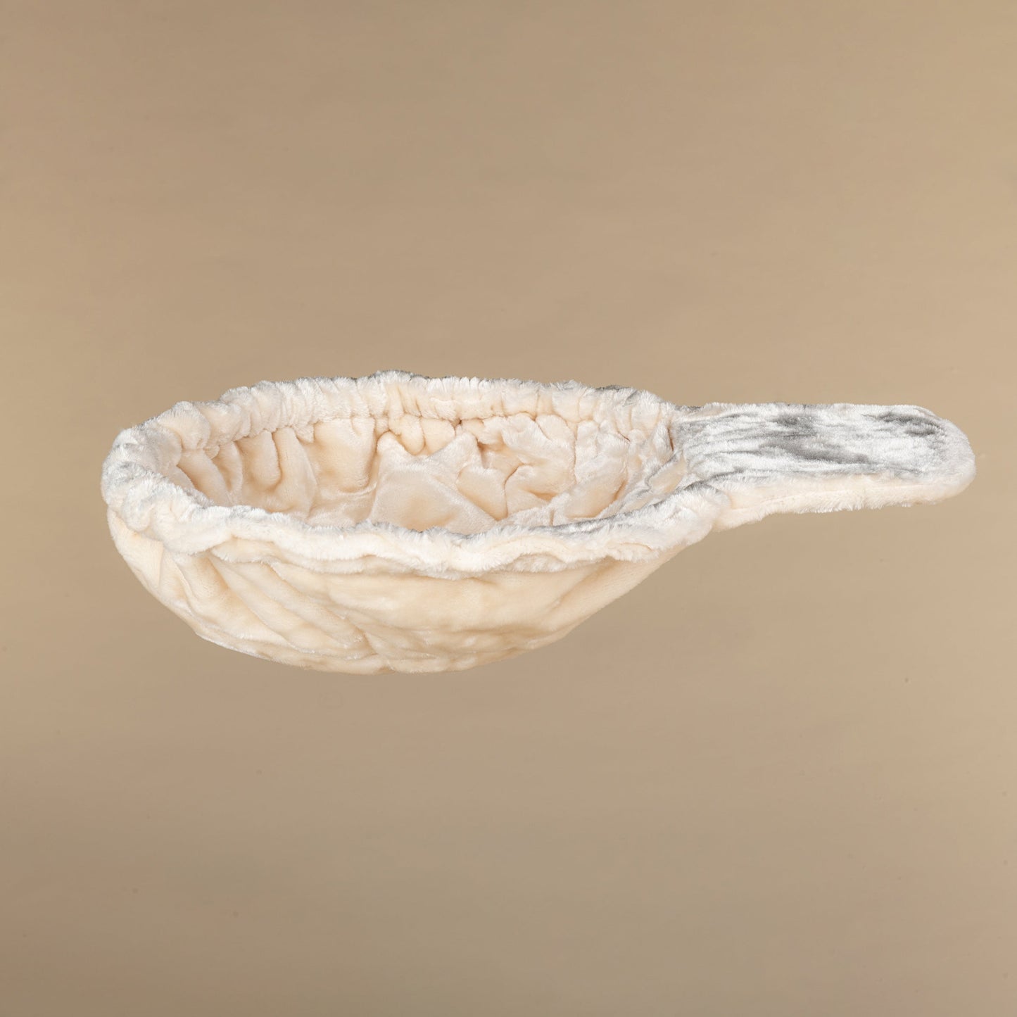 Grote, crèmekleurige Hangmat de Luxe (voor 12/15cm palen)