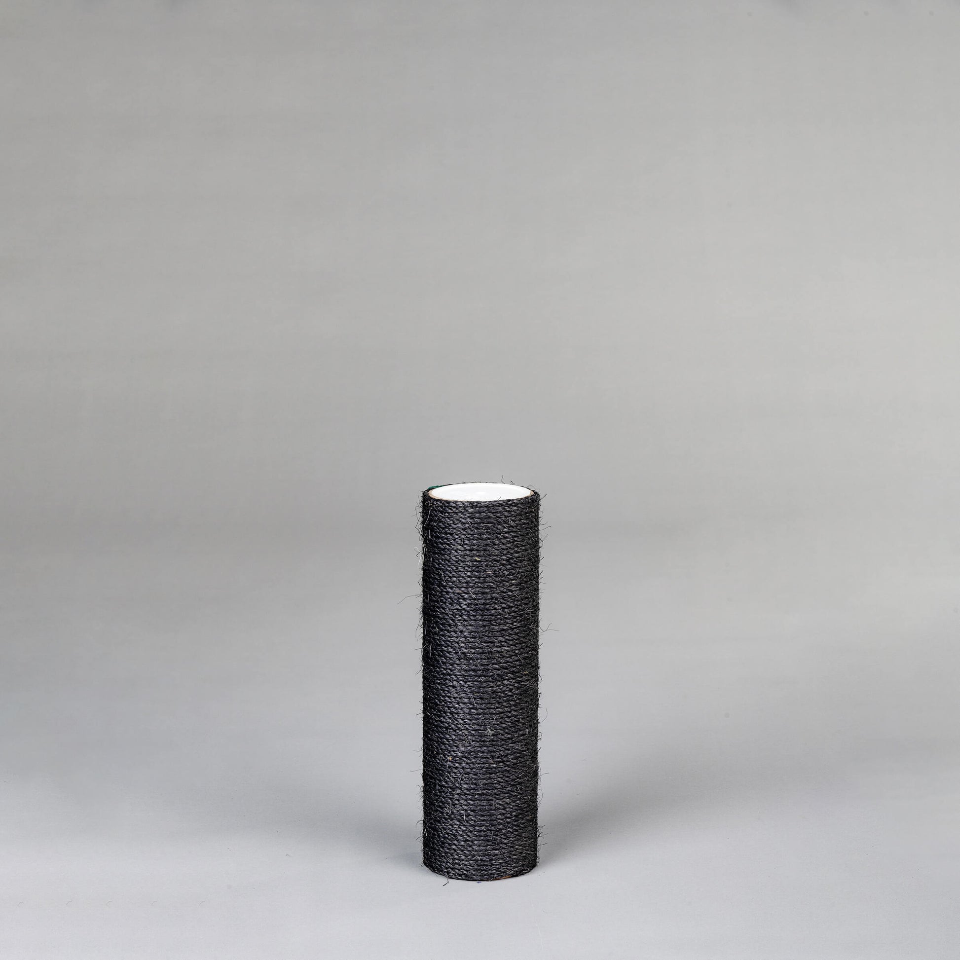 Sisalpaal 40cm x 12 cmØ - M8Blackline)